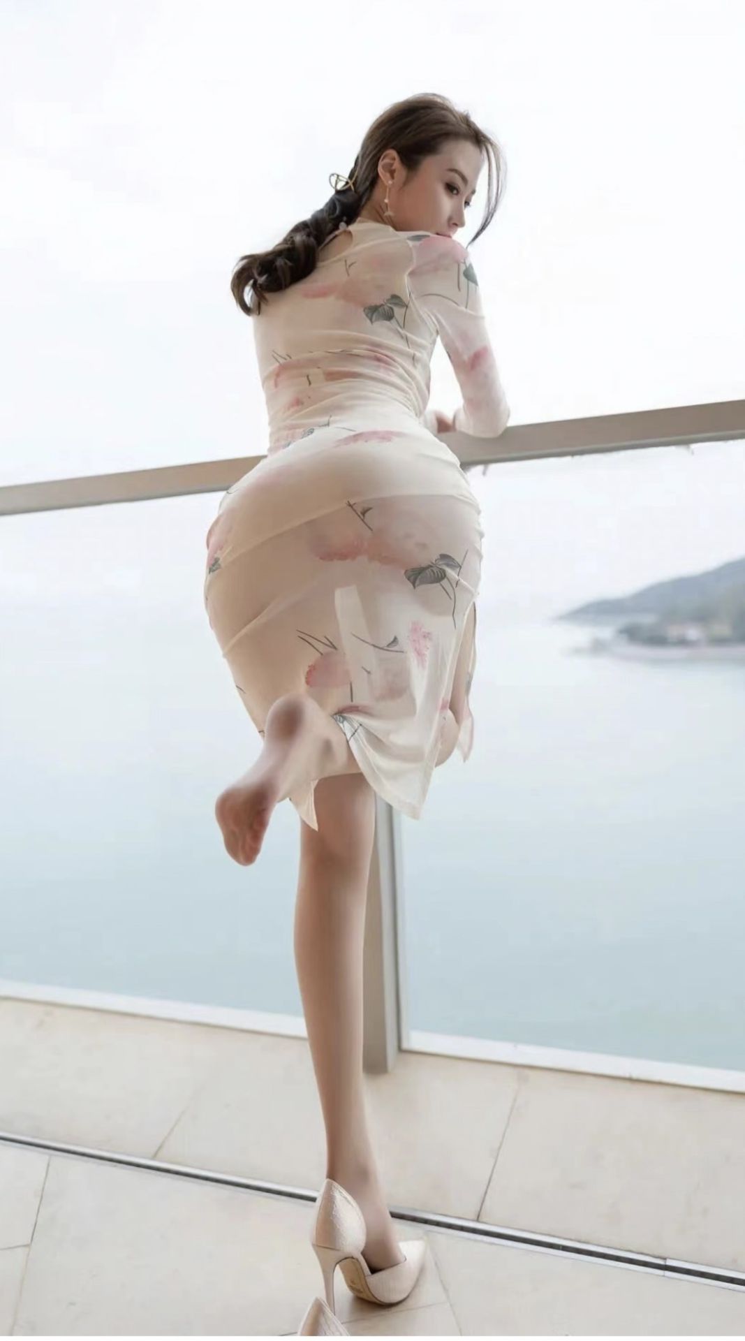 180645e82fm89wzyymdkol.jpg