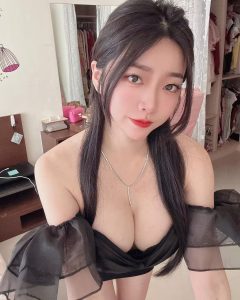 142728o7a0e20g8auu5ggh.jpg
