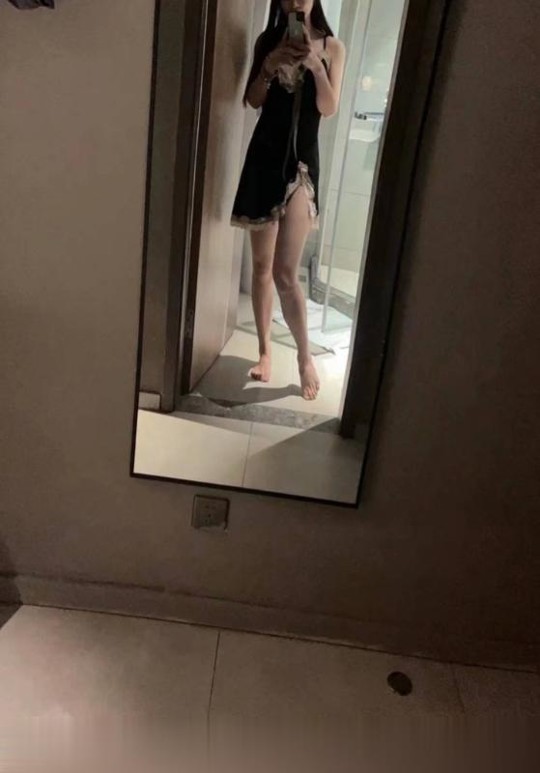 181051pz2vq9gzcvoxvehc.jpg