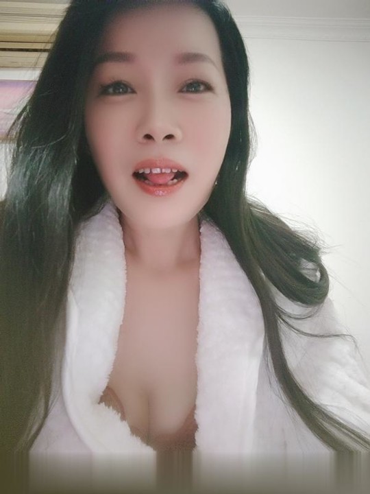 001859x33atikm3vy2laae.jpg