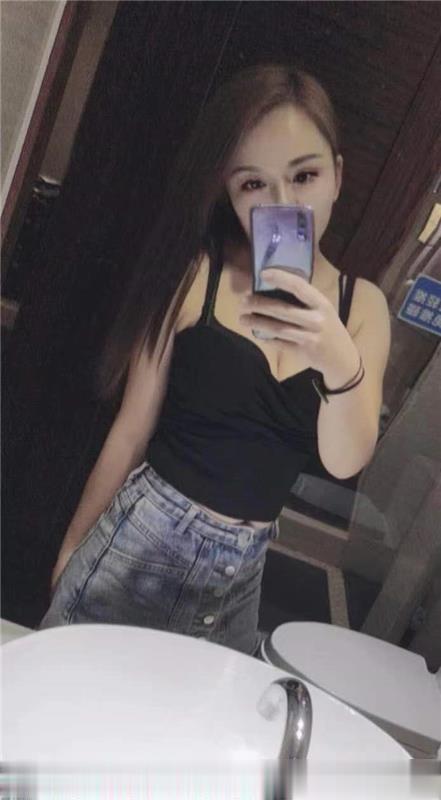 114750yah51x02aommxz2h.jpeg
