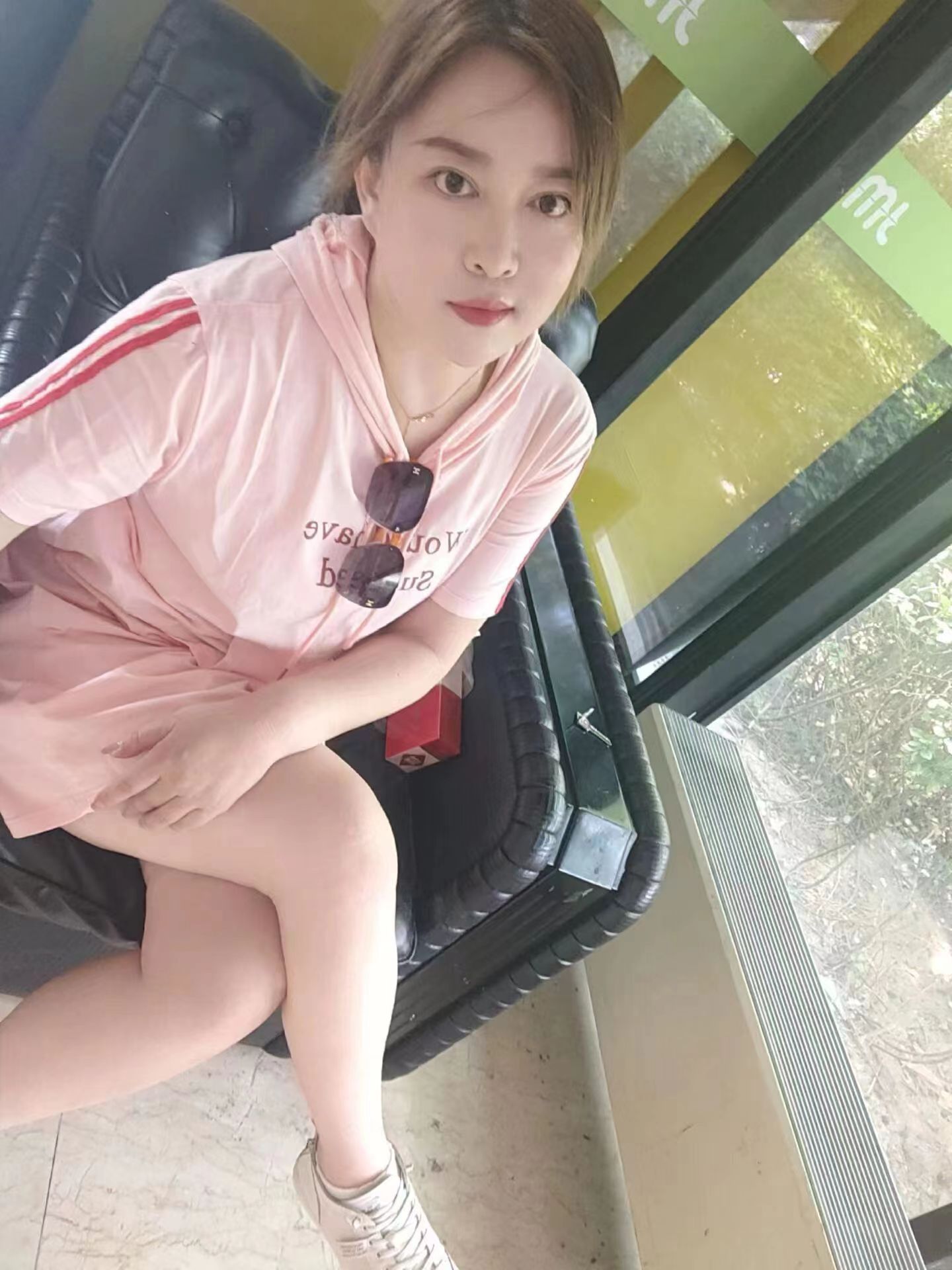 235543ickocdkidki6lr2h.jpg