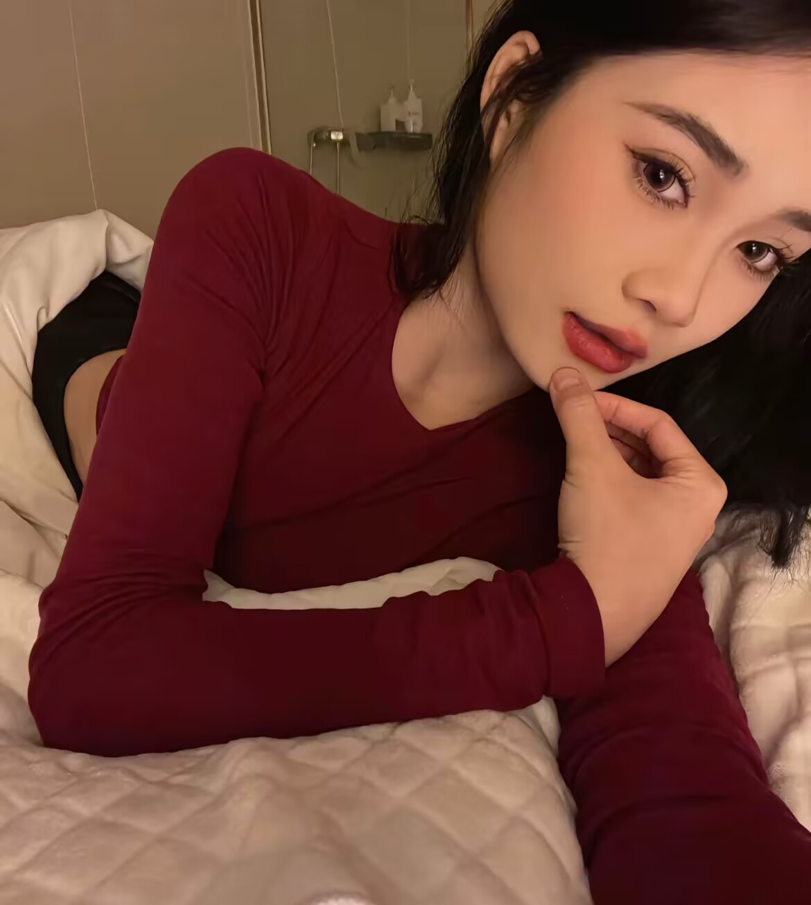 212443k3983e16ei1jkz1l.jpg