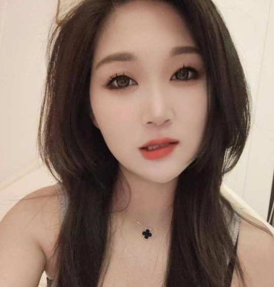 124128vh3hfuvjc2e0a742.png