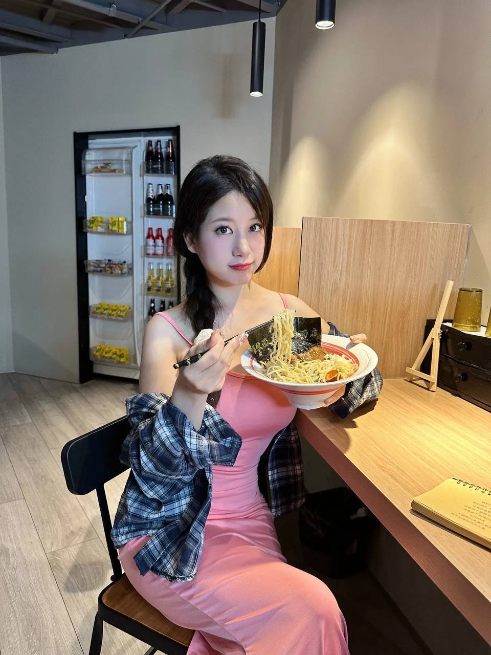 a053f0b3c90a4b429e9bc73a881f87d3.jpg