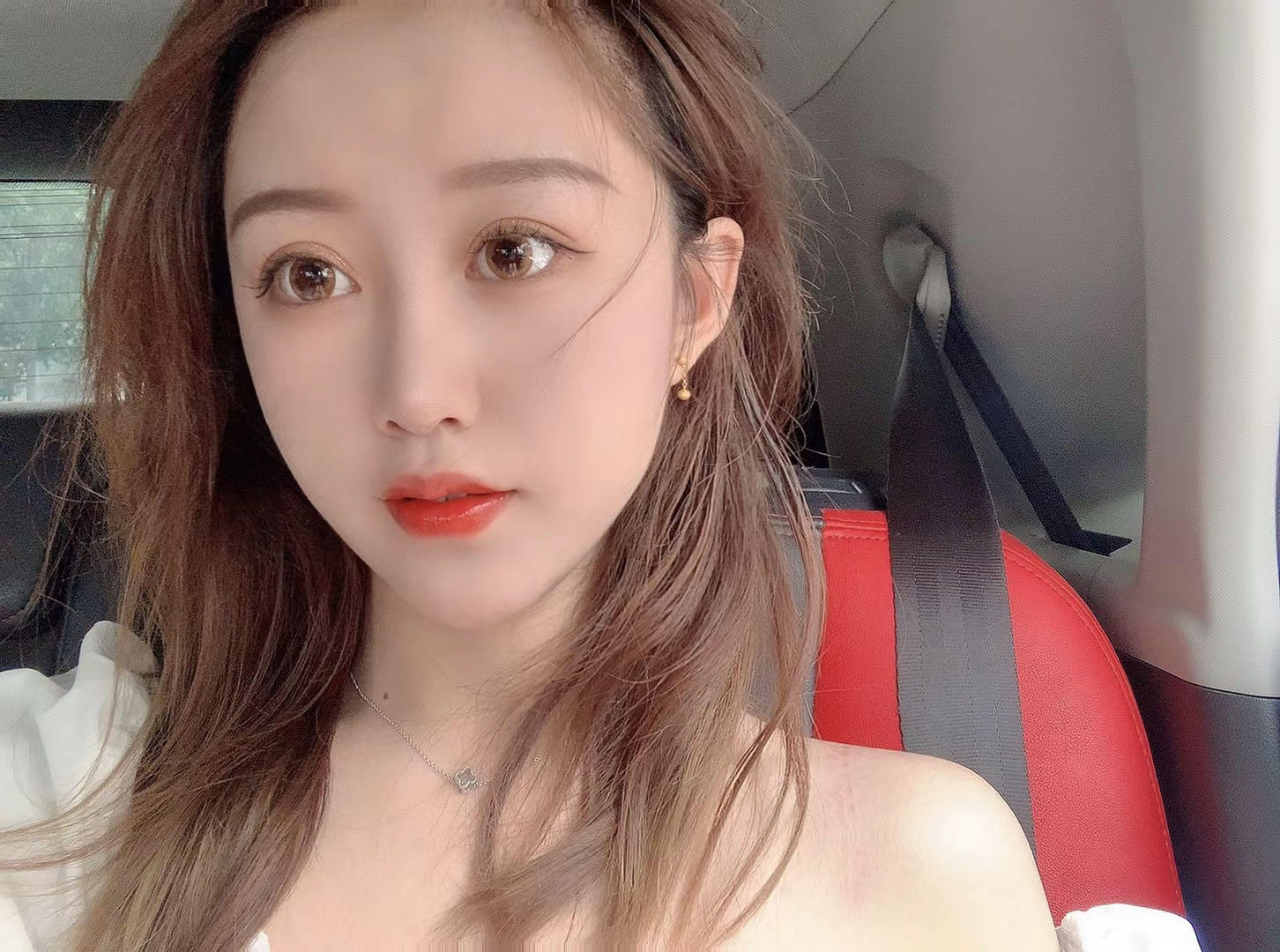 170828s208gz8s3iesu5p5.jpg